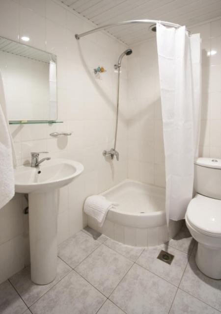 Tsaghkahovit Hotel Țaghkadzor Cameră foto