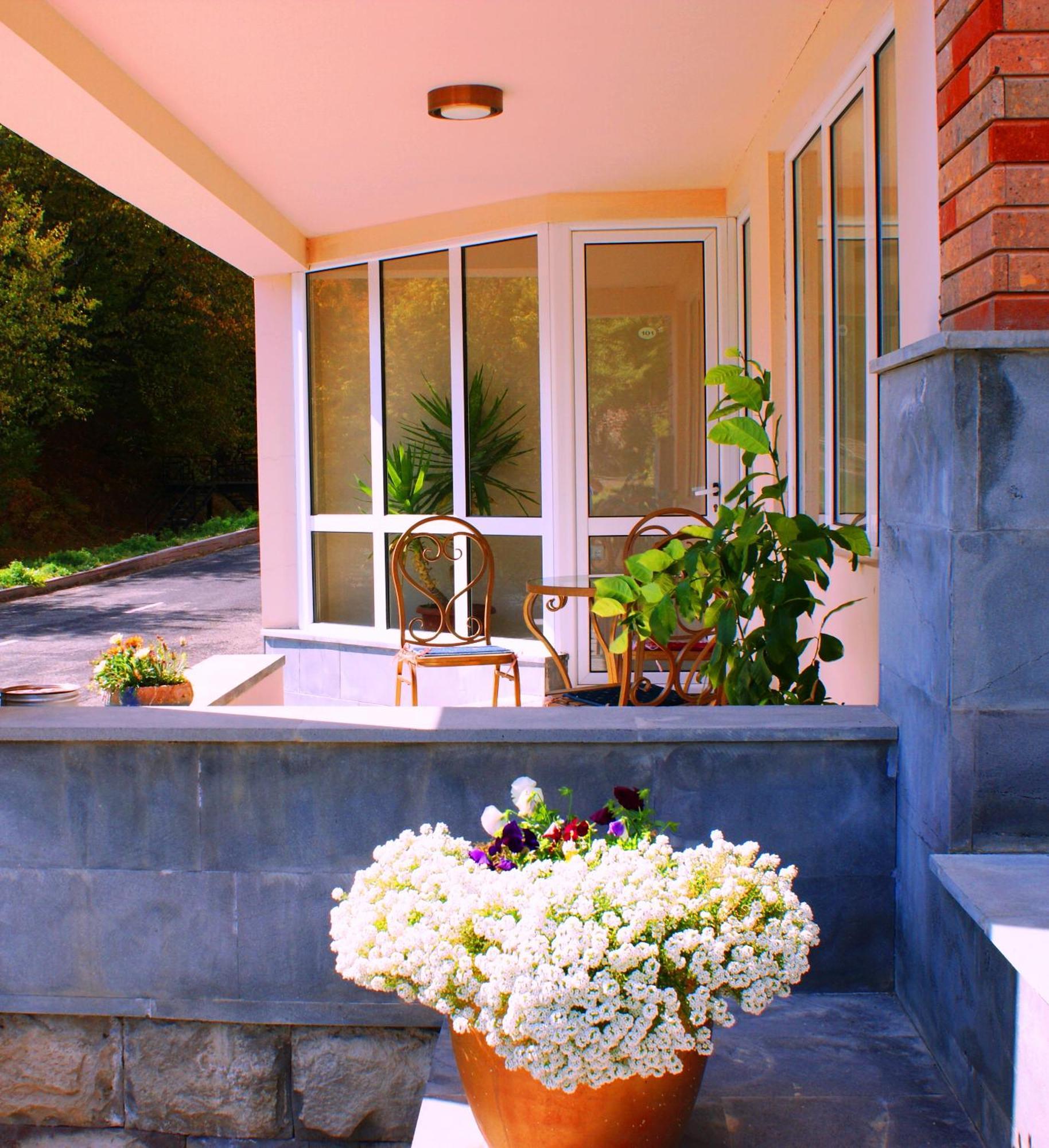 Tsaghkahovit Hotel Țaghkadzor Exterior foto